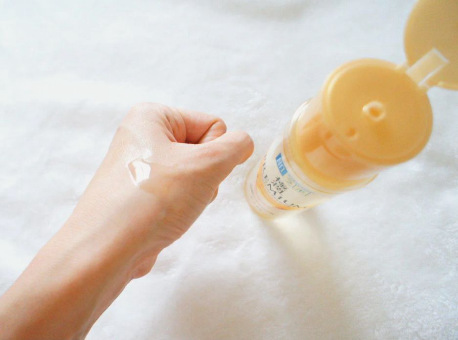 Hada Labo Gokujyun Premium Lotion (Gold Bottle)